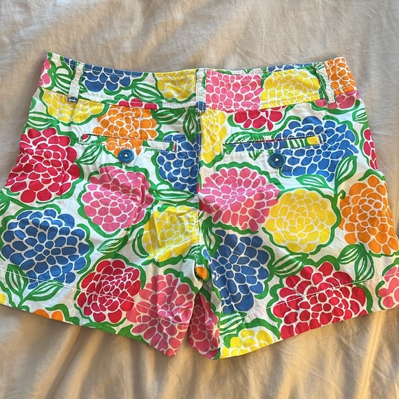 Lilly Pulitzer Shorts - Picture 2 of 3